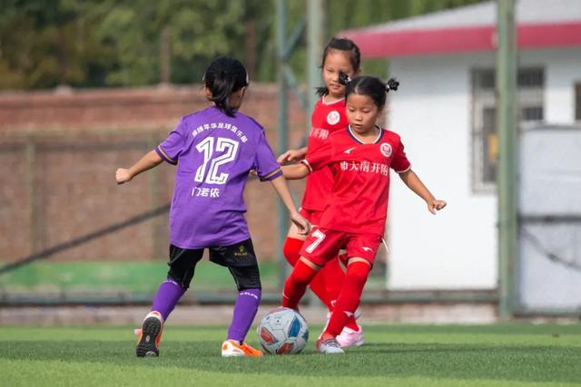 库里31+10爱德华兹19分 勇士擒森林狼止3连败