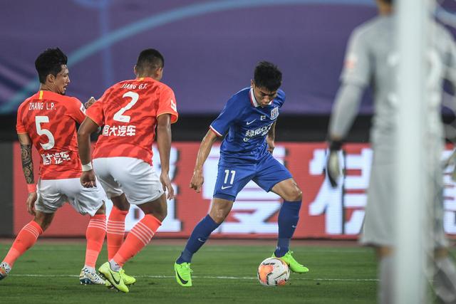 CBA季后赛12进8对阵：广厦vs山西 上海vs首钢